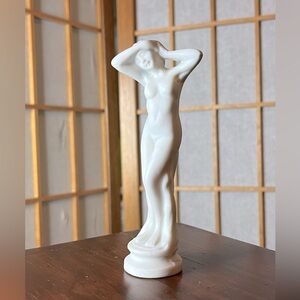 Vintage art deco signed Japan bisque porcelain bathing woman 5"
